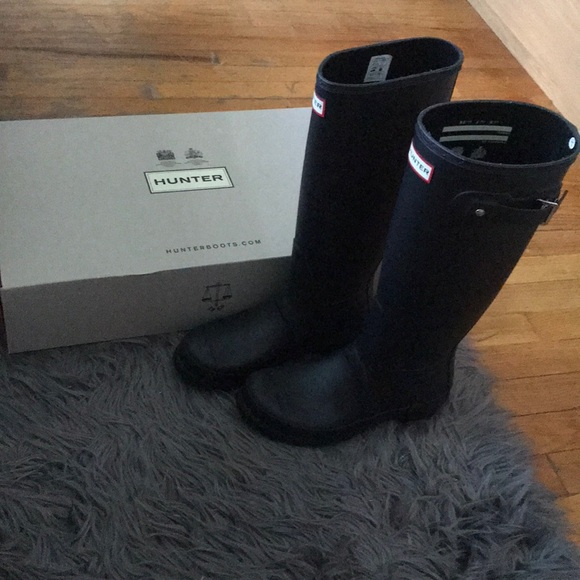 Hunter Shoes - Hunter Classic Rainboots Size 7